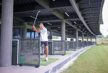 perbedaan driving range dan lapangan golf